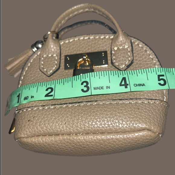 Mini Handbag Keychain Coin Purse - Picture 13 of 16